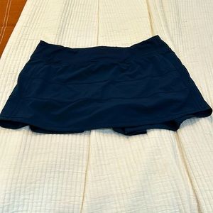Lululemon Pace Rival skirt size 8 Regular